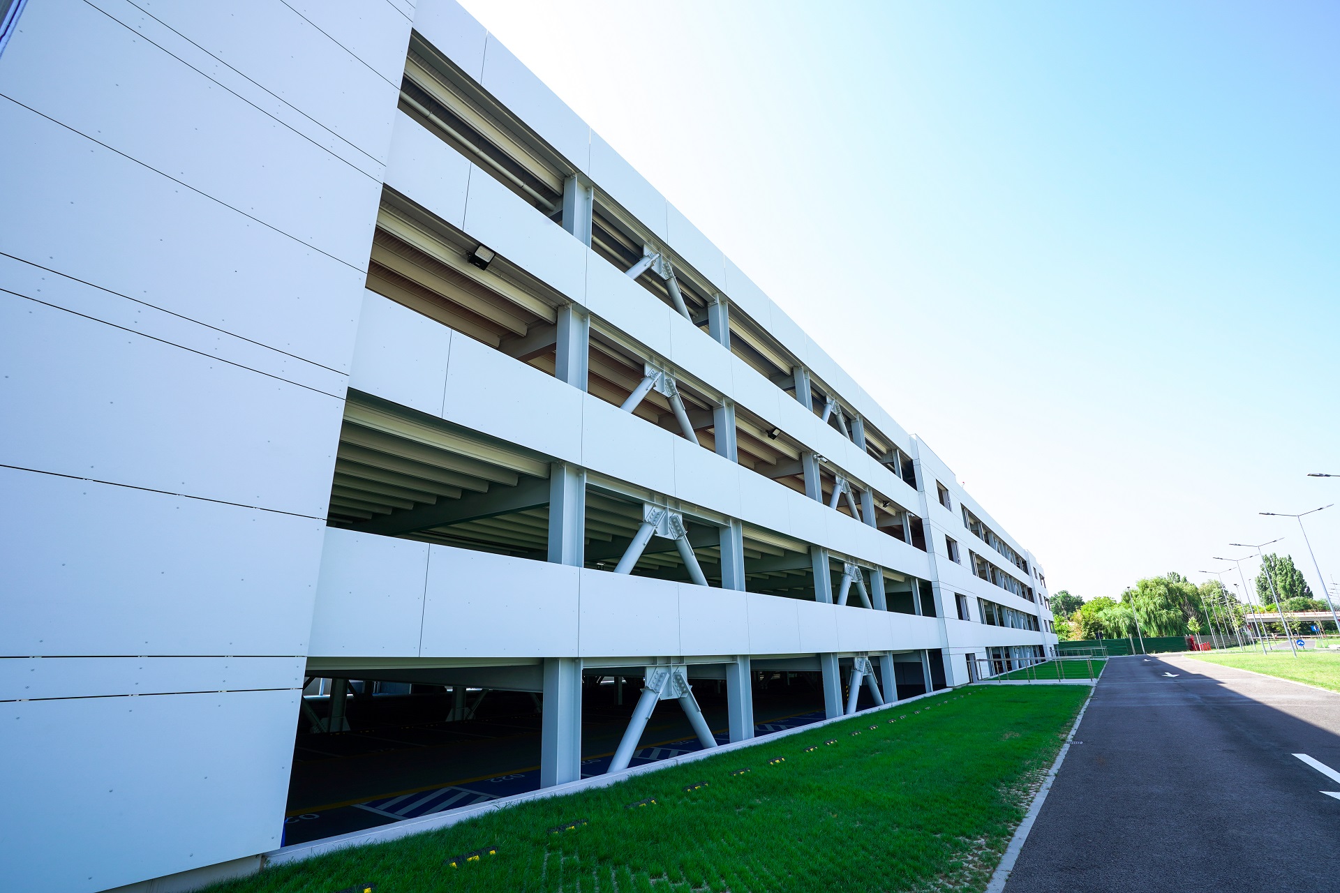 parcare aeroport Bucuresti