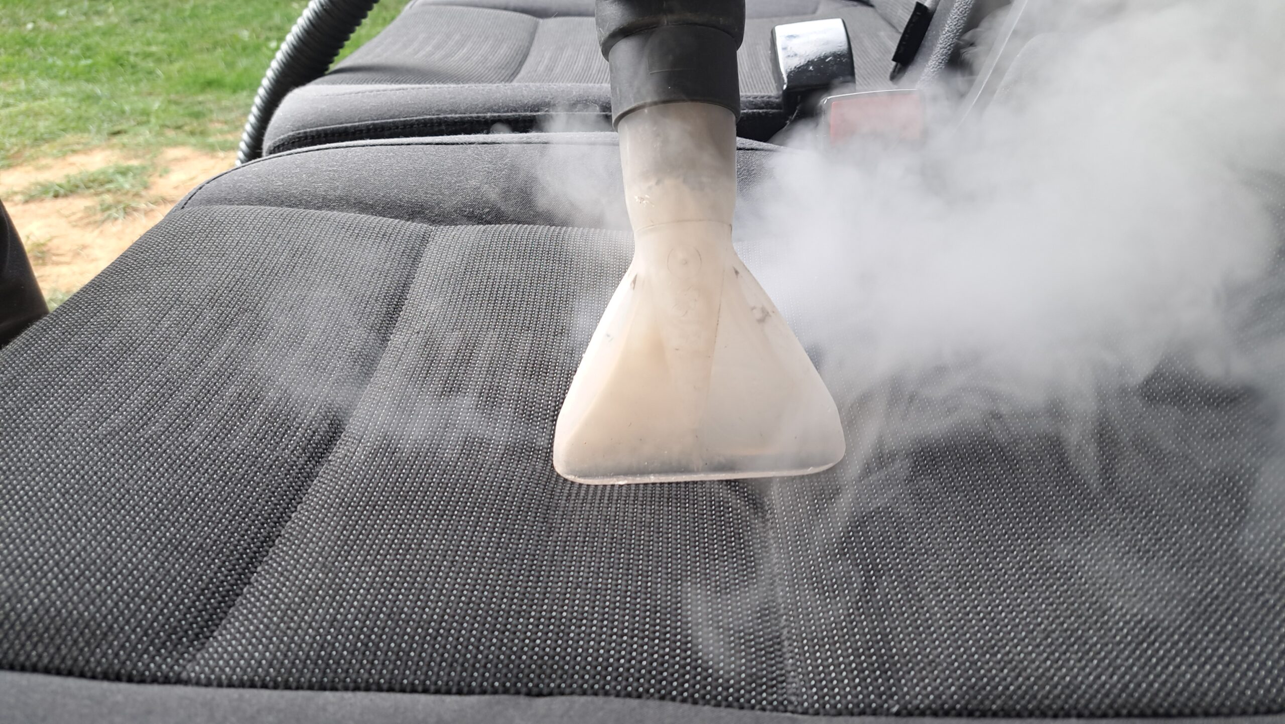 curatare tapiterie saltele canapele cu aburi , spalare cu aburi tapiterie oradea, spalatorie curatatorie igienizare